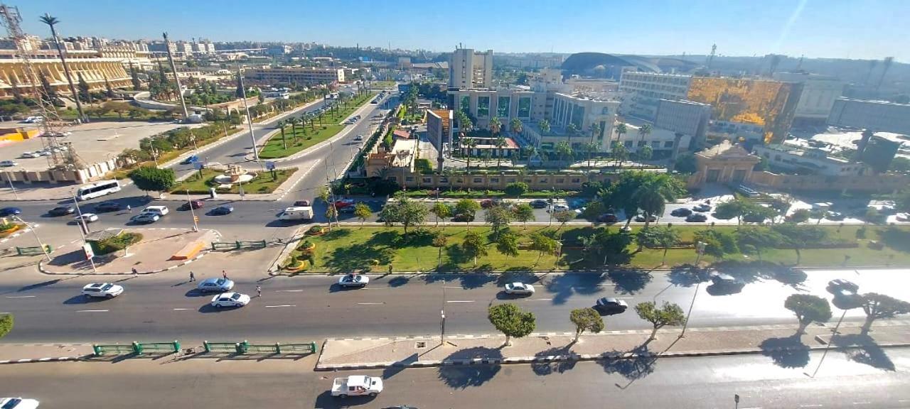 Luxury 2 Bedroom At The Heart Of Modern Directly On Salah Salem Main Street